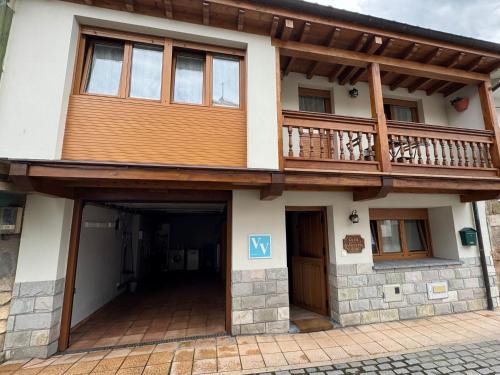 Bimenes Municipality House | Experience Casa Moises in Bimenes - Rated 10/10 & Family-Friendly