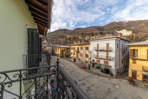 Limone Piemonte Apartment | Discover Casa Molinari: Guest Rated 9/10 Excellence