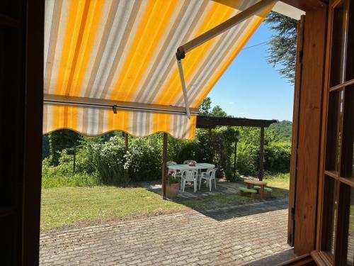 Castell'Alfero House | Casa Moncestino: Oceanfront Getaway with Pet-Friendly Perks