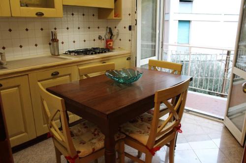 Quarto dei Mille Apartment | Casa My Home Genova - 14 minuti dal Centro - 5 minuti a piedi dal Gaslini