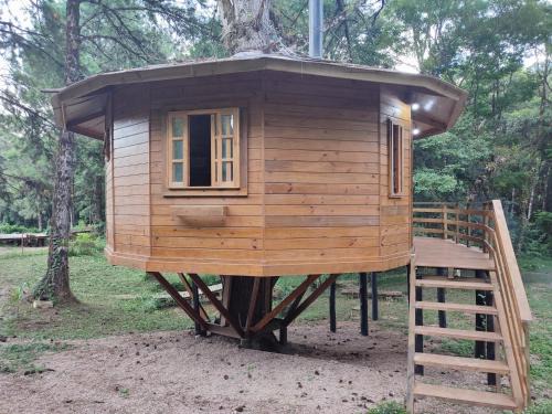 Apiai Other | Kid-Friendly Casa na Árvore - Chalé Quemeninho Awaits
