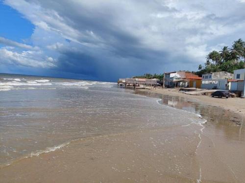 Sao Jose de Ribamar House | Relaxing Beach House with Pool in Gated Community
