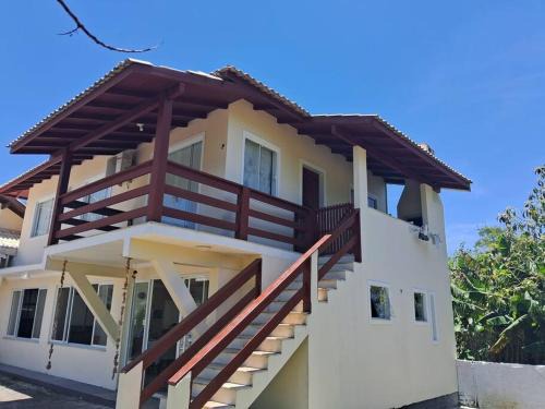 Armacao House | Family-Friendly Retreat at Casa na Praia da Armação, Florianópolis