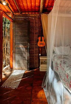 Ilha Grande Apartment | Pet-Friendly Casa na Vila de Abraão with Oceanfront Views