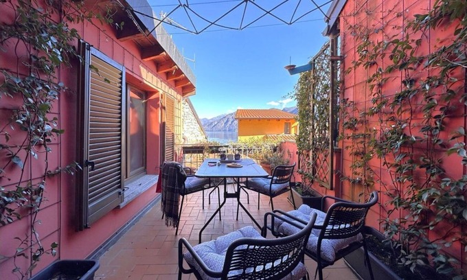Argegno Apartment | Cozy Casa nel borgo di Argegno with Breakfast & Kitchen