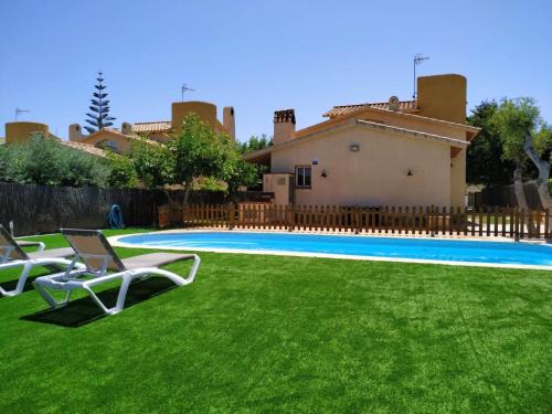 Roda de Bara House | Discover Casa Neus Bara II: Oceanfront Oasis for Families