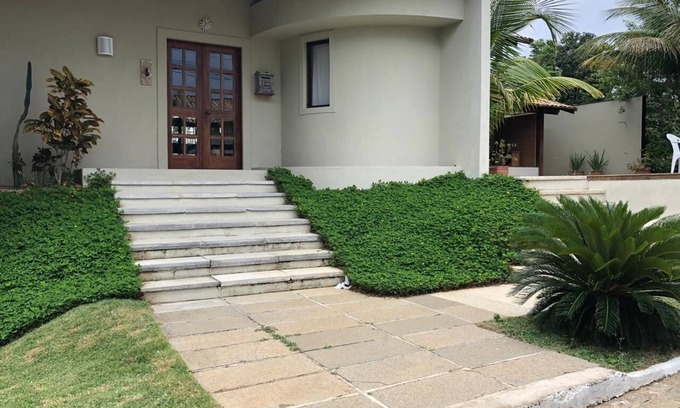 Praia do Morro House | Discover Casa no Condomínio Aldeia da Praia with Pool Access