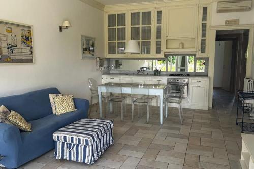 Querceta Apartment | Casa Norma: Serene Retreat Steps from the Sea