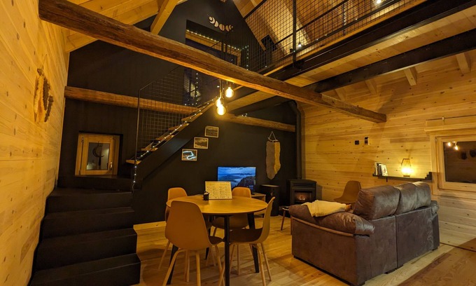 Piedrafita de Jaca House | Casa Nornore: Family-Friendly Cottage with Spa & Breakfast