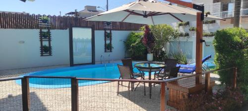 Capivari House | Relax at Casa nos Ingleses: Pool, Hot Tub & Ocean Views