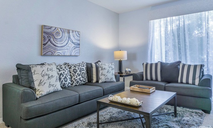 Florida Central Atlantic Coast House | Elegant Casa Nova Deluxe Townhome - Rated 9.8, Pool & Breakfast