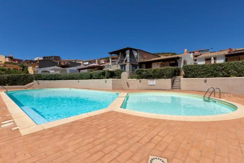 Badesi Villa | Relax at Casa Nuages: Family-Friendly with a Pool