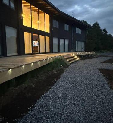 Pucon House | Exceptional Casa Nueva in Pucón with Pool & Beach Access