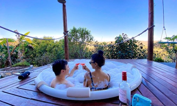Alto Paraiso de Goias House | Discover Casa Oásis: A Family-Friendly Tropical Retreat