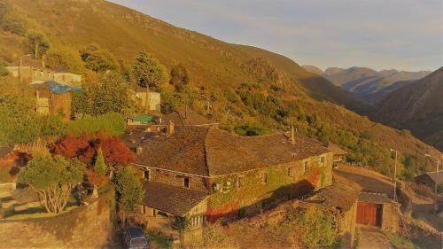 Cervantes House | Pet-Friendly Retreat: Casa O´Crego Rated 9/10 by Guests