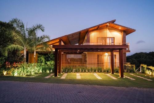 Praia do Forte House | Elegantly Situated Casa Oceano - Praia do Forte Awaits