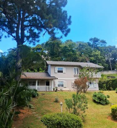 Miguel Pereira House | Cozy Oceanfront Room at Casa Ohana, Rated 9.4/10