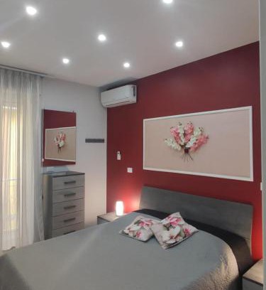 Mazzeo Apartment | Idyllic Casa Orchidea Mazzeo with Ocean View & Family Features