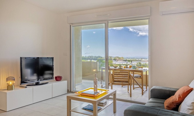 Vescovato Apartment | Casa Ornella, beautiful apartment, in a recent residence