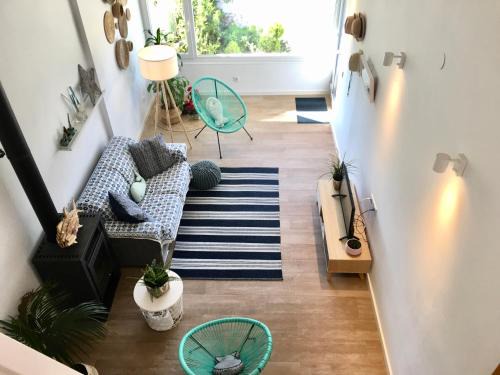 Tamarit House | Casa OSONA: Family-Friendly Retreat with Ocean View