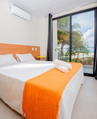 Olivenca House | Relaxing Oceanfront Stay at Solarium Praia de Olivença