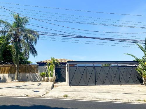Prainha House | Relax at Casa Pé na Areia by Ilhabela - Pet & Child Friendly