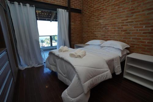 Mairipora House | Discover Casa Pôr Do Sol Cantareira: Family & Pet Friendly