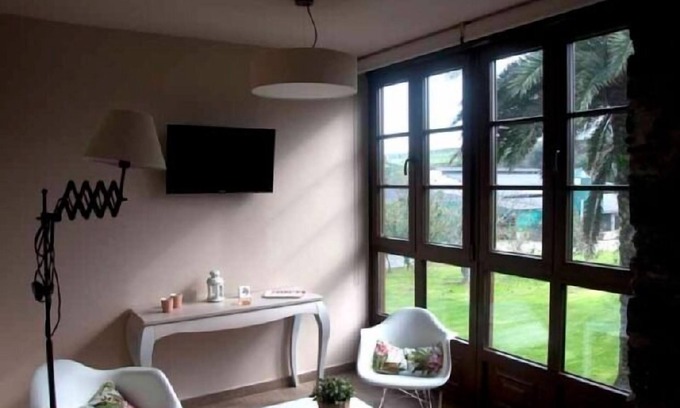 Canedo Cottage | Oceanfront Casa Pacho: 10/10 Rated Rural Apartments