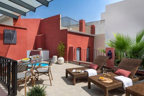 Historical Center Apartment | Casa Palacio Bailén by Magno Apartments