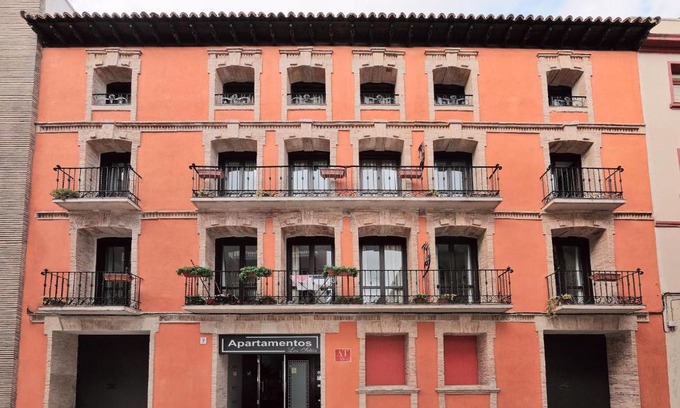 La Magdalena Apartment | Elegant Stay at Casa Palacio de los Sitios - Pet Friendly
