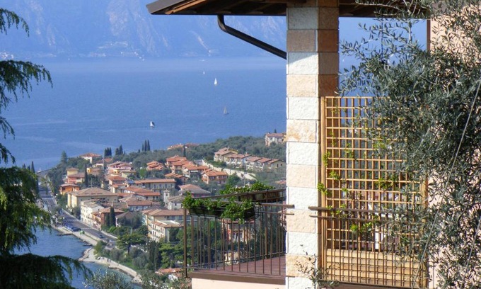 Castelletto Apartment | Casa Palmira: Guest Rated 9.4 for an Unforgettable Stay