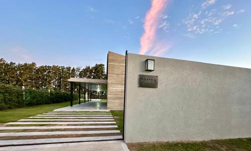 Obligado House | Discover Casa Pampa: Family-Friendly with Pool Access
