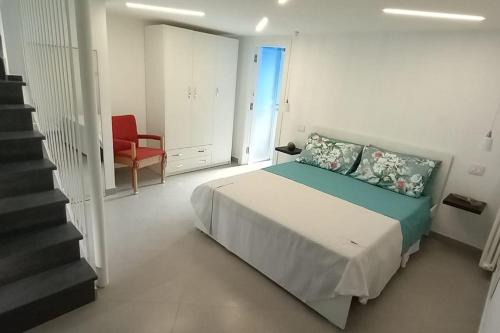 Castellammare di Stabia Apartment | Experience Casa Panoramica: 4-Star Oceanfront Retreat