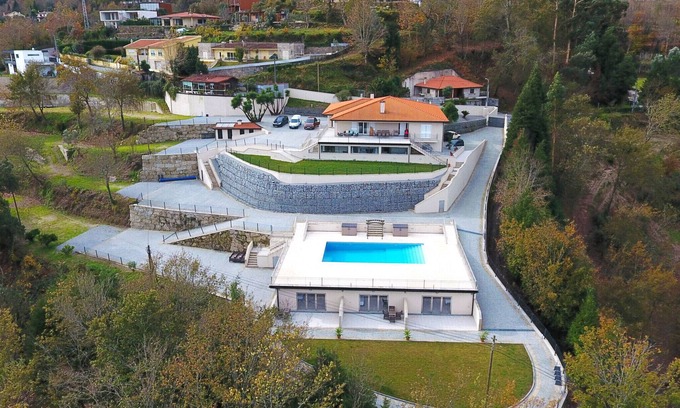 Rio Caldo Apartment | Inviting Casa Panorâmica Estudio II with Pool & Breakfast