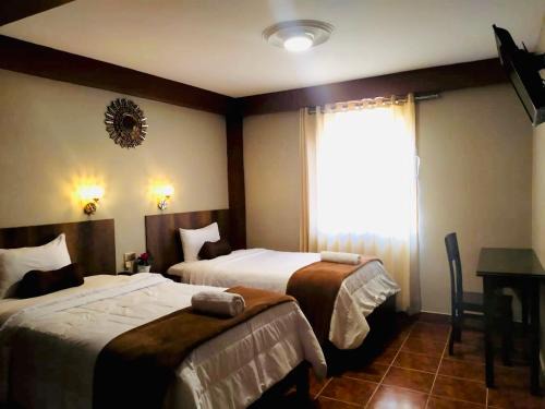 Santa Ana Hotel | Budget-Friendly Casa Panorama B&B: Breakfast & Family Amenities