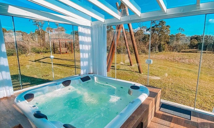 Rancho Queimado Cabin | Relax at Casa Paraíso do Sol: Pool, Spa & Pet Friendly