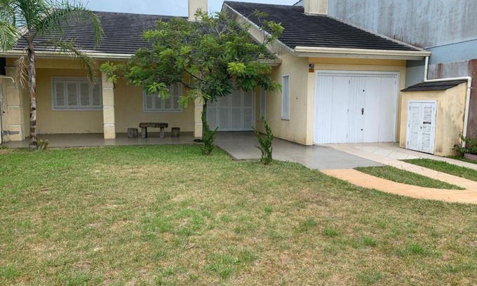 Xangri-La House | Spacious Oceanfront Casa for Families - Pet Friendly