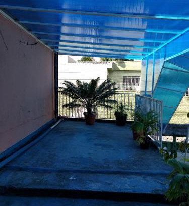 Jardim Alvorada House | Cozy Casa: Individual Rooms and Pet-Friendly Stays
