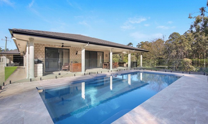 Korora House | Discover Casa Paradiso: 5 Bedroom Retreat with Pool