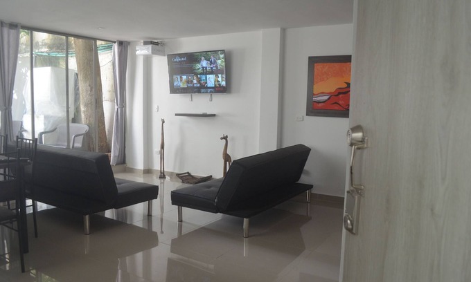 Castillogrande Apartment | Experience Paradise at Casa Paraiso Beach House Retreat