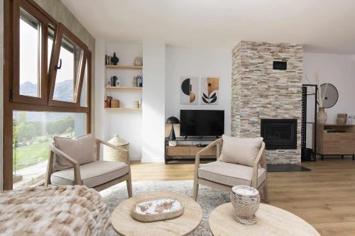 Panticosa Apartment | Experience Casa Pareja by BeValle: Family-Friendly Retreat