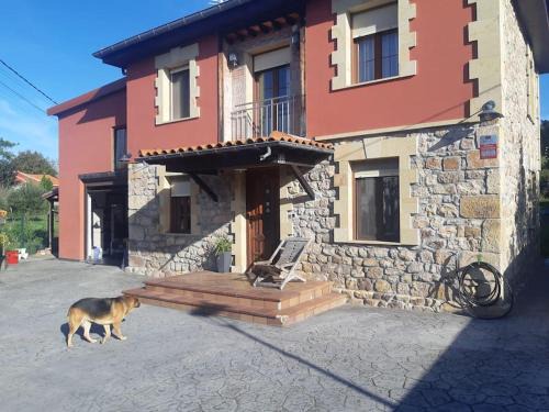 Renedo House | Casa Pasiega: Guest Rated 9.3, Pet and Child Friendly Stay