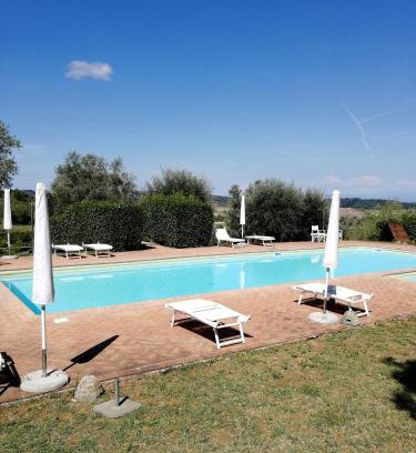 Montaione Apartment | Discover CASA PATRIZIA MONTAIONE: Top-Rated Oceanfront Retreat