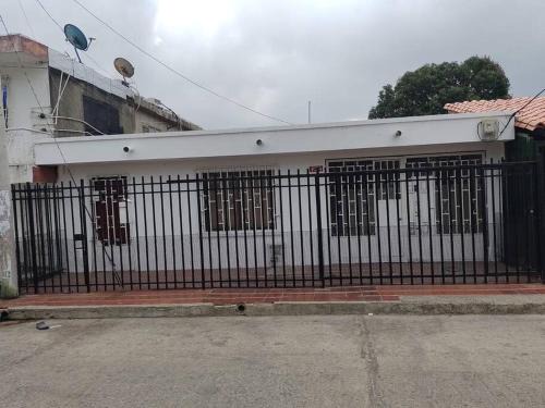 Norte House | Budget-Friendly Casa Perla: Family and Pet Friendly Stay