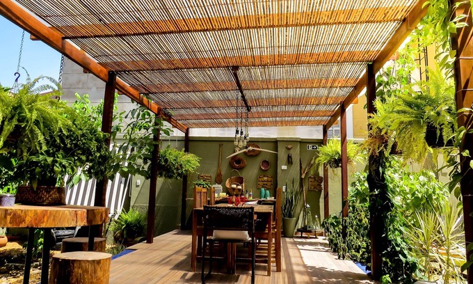 Centro Hotel | Casa Perpetua: Family-Friendly Getaway with Spa & Pool