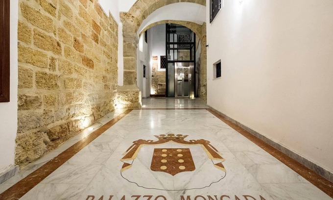 Centro Storico House | Pet-Friendly Casa Petra in Historic Palermo with Spa & Pool