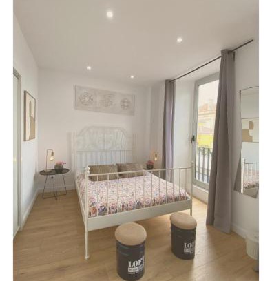 Ponta Delgada Bed & Breakfast | Casa Physalis: Pet-Friendly Hotel with Family Amenities