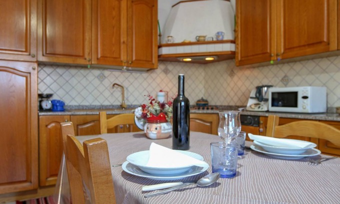 Oliena Apartment | Serene Casa Pia with Inviting Garden and Ocean Views
