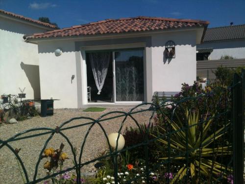 Cervione Apartment | Oceanfront Studio Piana: Family-Friendly with Ocean Views