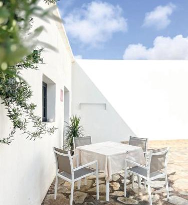 Tinajo Apartment | Family-Friendly Retreat at Casa Picón - Ideal Getaway